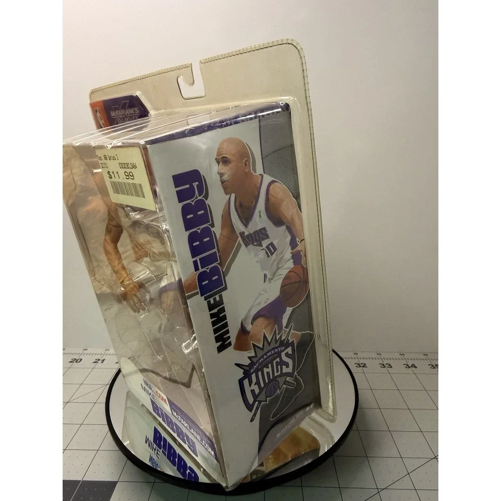 McFarlane's SportsPicks NBA Series 3 Mike Bibby Action Figure